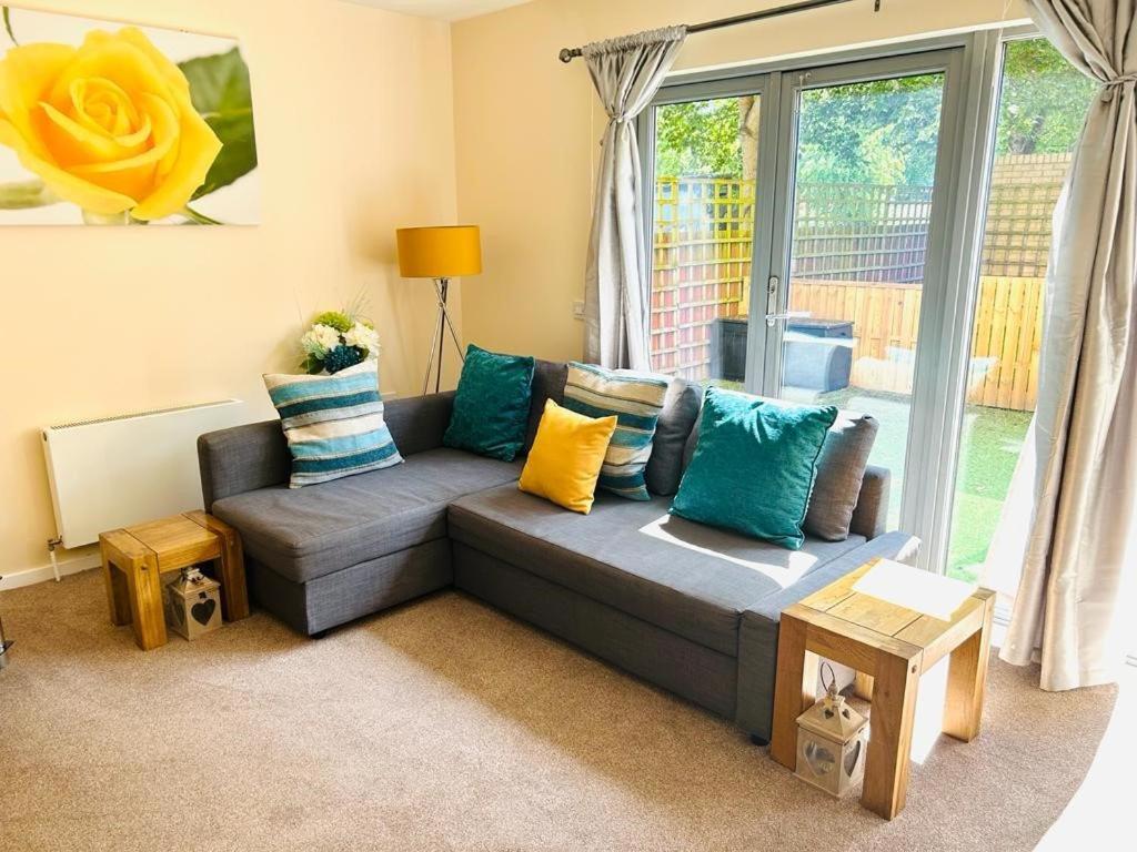 Appartamento Cakemuir Detached House, 3 Bed, Free Parking &Private Garden Edimburgo Esterno foto